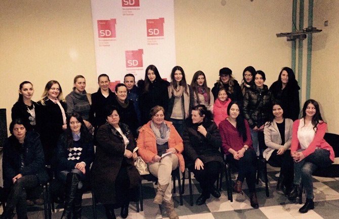 Hot predsjednica Foruma žena Socijaldemokrata Gusinja