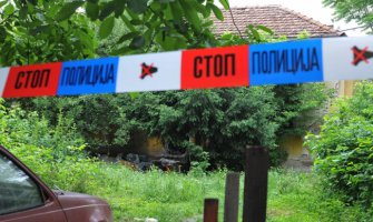 Bračni par zaklan, pa bačen u septičku jamu!