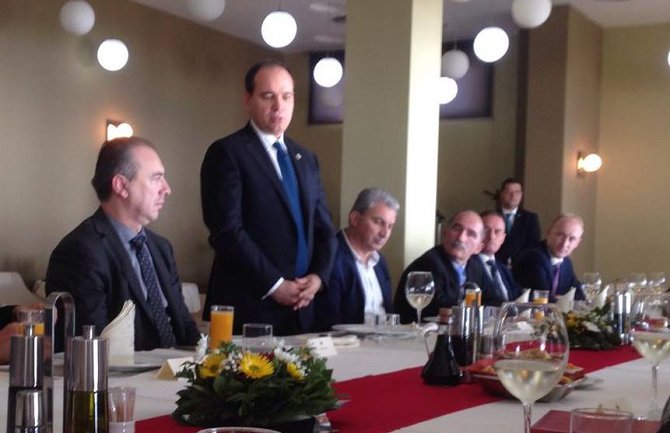 Albanija će se posvetiti poboljšanju položaja Albanaca u CG