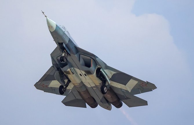 Rusija: Zamalo sudar suhoja i Putinovog aviona?