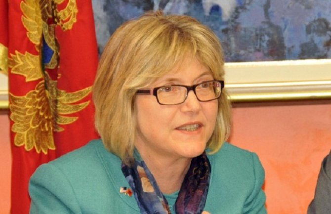 Budite fleksibilni, nađite rješenja koja će biti korisna za sve građane CG