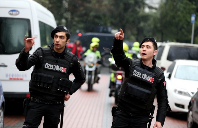 Istanbul: Oružani napad na zgradu policije, neutralisane žene napadači