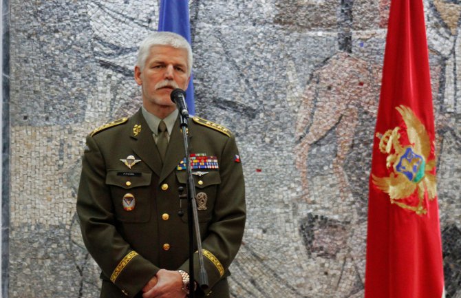 Niko ne treba da strahuje od članstva Crne Gore u NATO