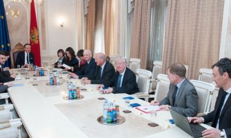 Slobodni i fer izbori od vitalnog značaja u procesu demokratizacije društva