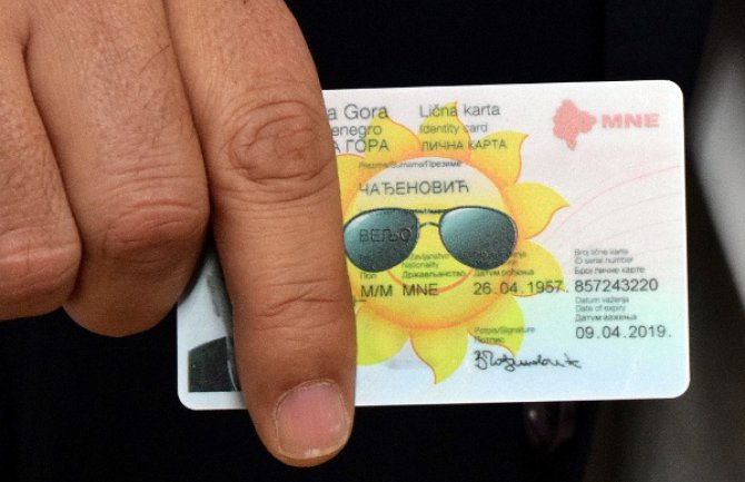 DF: Uređaji za elektronsku identifikaciju birača ne mogu da prepoznaju falsifikat