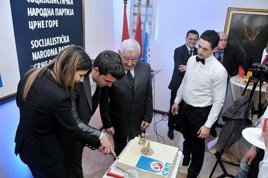 12888522101565523530701612726803608590916367o