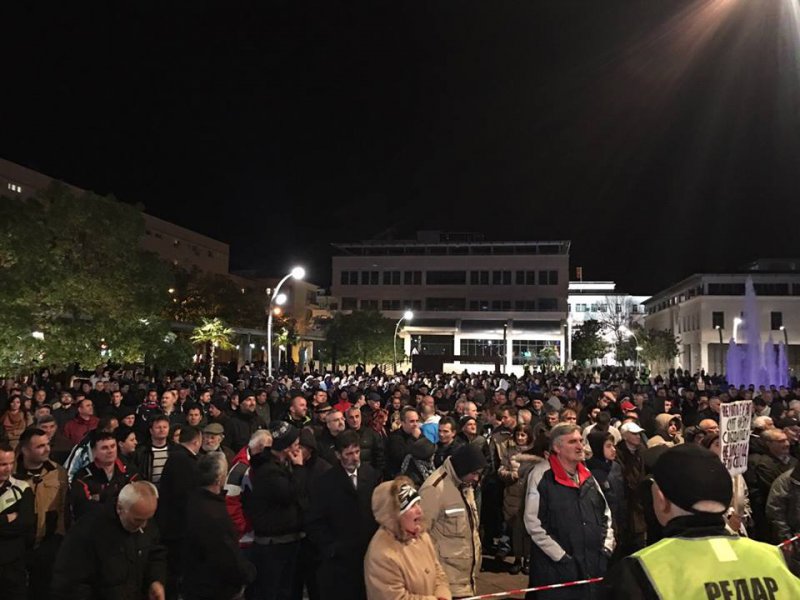 12910058102094168850470081705739935n