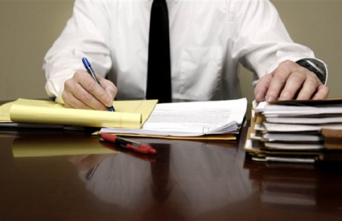 I država nesavjesan poslodavac