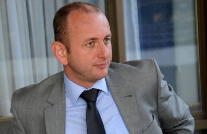 Knežević: DF je spasio obraz Skupštini