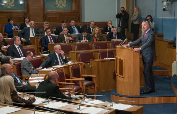 Sjednica Skupštine u srijedu, prisustvovaće i DF?