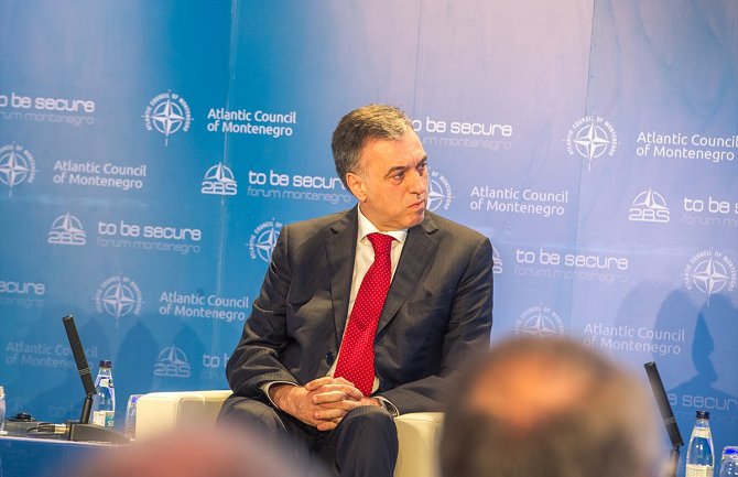  Vujanović sjutra o mandataru za sastav nove crnogorske vlade