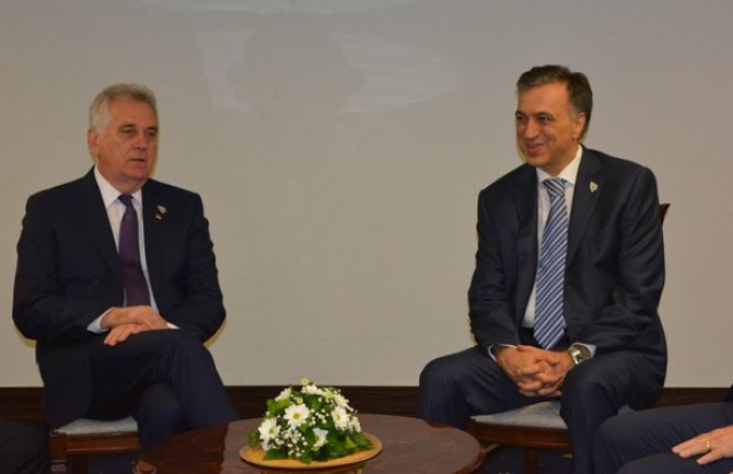 Susret Vujanović- Nikolić: Obostrana spremnost za unapređenje saradnje u svim oblastima