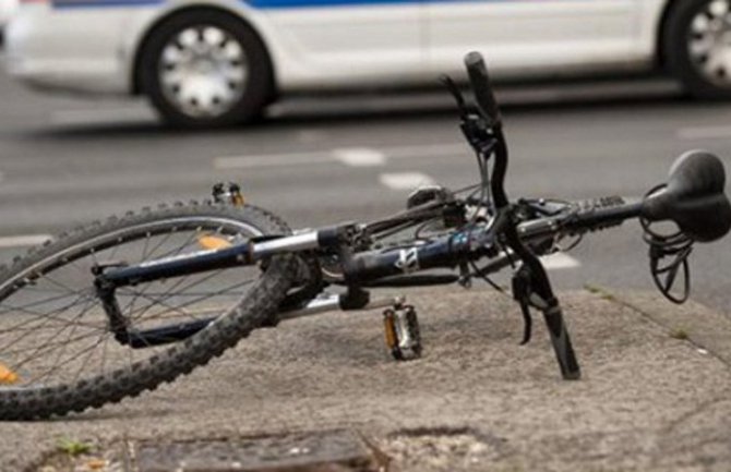 Tivat: Biciklista teško povrijeđen u saobraćajnoj nesreći