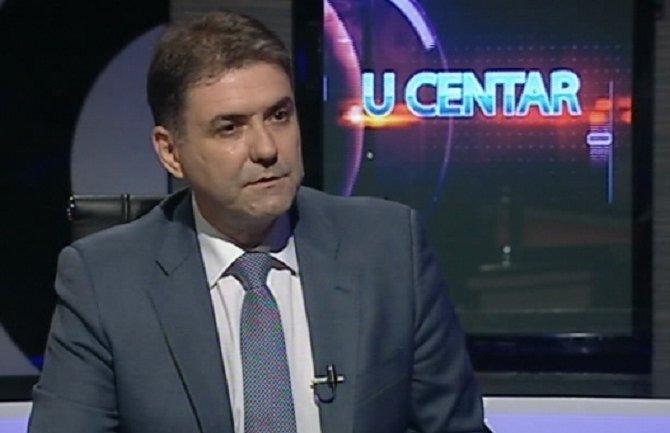 Ivanović: Pažljivo birati ministra poljoprivrede