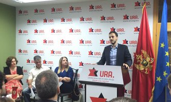 Neprihvatljiva odluka o isplati bonusa direktorima u vrijeme kada se ukidaju naknade i povećava PDV