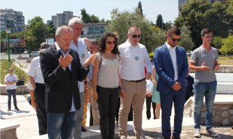 LP: Samo čiste prošlosti možemo imati čistu budućnost