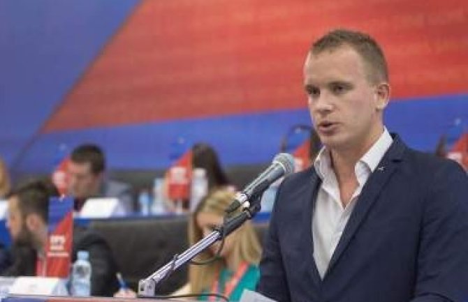 Baković izabran za predsjednika Savjeta mladih DPS Herceg Novi