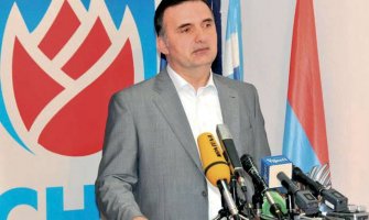 Rezoluciju o održavanju referenduma o članstvu CG u NATO uvrstiti u dnevni red