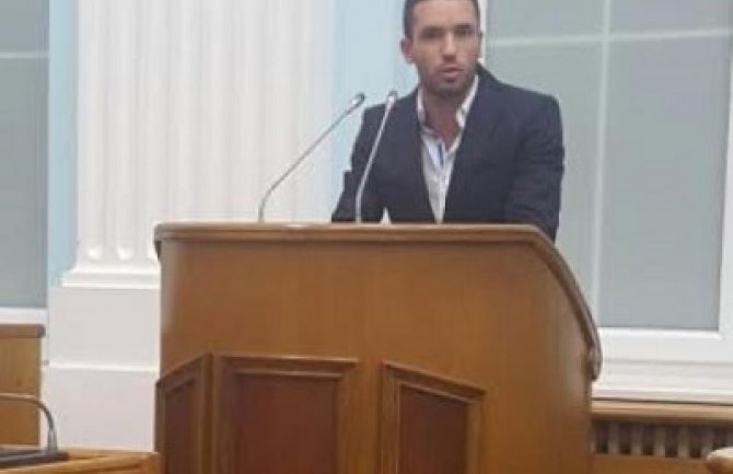 Marjan Stojanović predsjednik Savjeta mladih DPS Cetinje