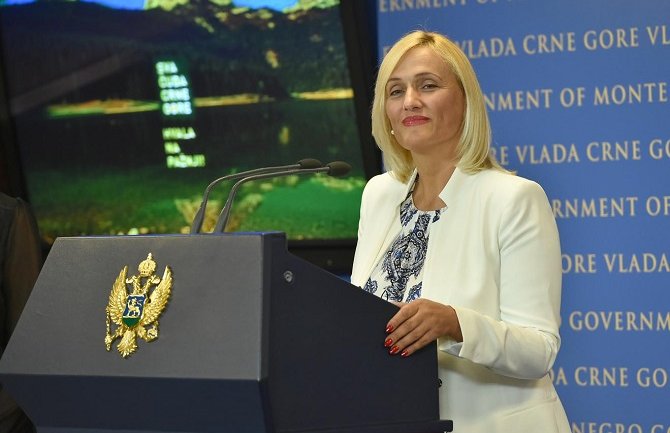 Jasavić poručila Rakčeviću: Putuj igumane za manastir ne brini