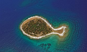 Hrvatska za 14 godina prodala pet ostrva