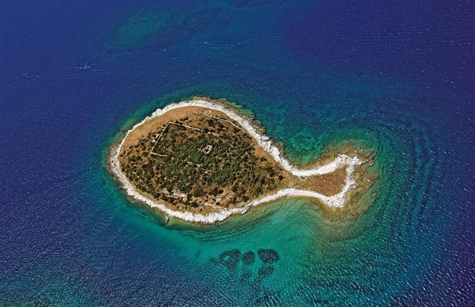 Hrvatska za 14 godina prodala pet ostrva