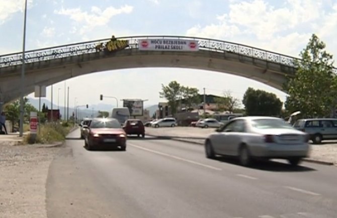 Stijepović da riješi problem zabjelske pasarele