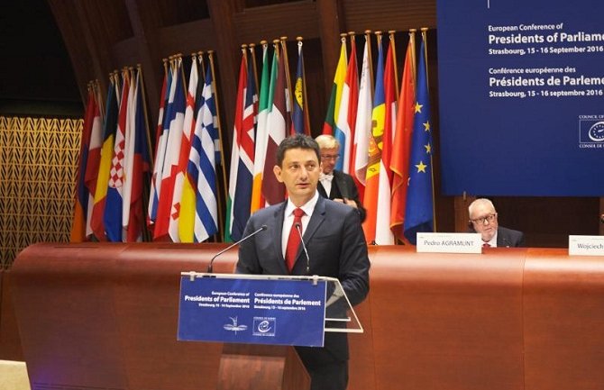 Jačanje vladavine prava jedino prozapadnim kursom države