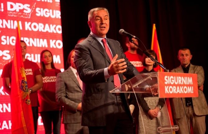 Đukanović: Opozicija bestidno izdaje interese Crne Gore 