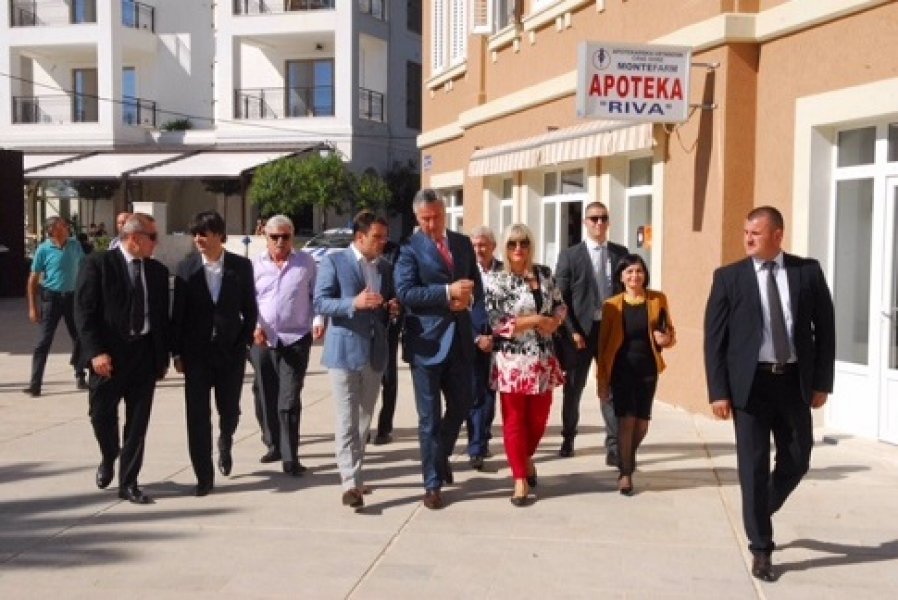 MiloDjukanovicuposjetiTivtu0410201601