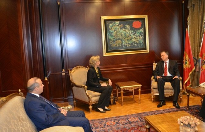 Vujanović: CG spremna za slobodne izbore