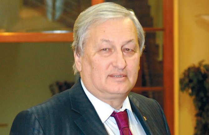 Rešetnjikov: Đukanović vodi Crnu Goru prema paklu