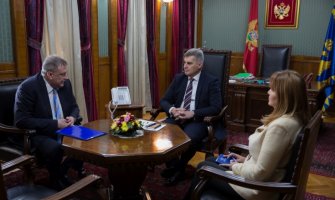 Slovenija aktivno učestvuje u razvoju Crne Gore na ekspertskom i ekonomskom nivou