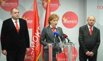 Demokrate traže ostavku Stijepovića