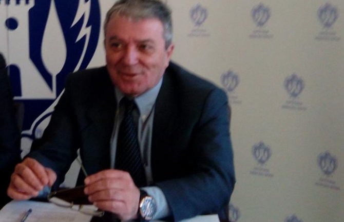 Janković na čelu H. Novog, izbaciće iz kabineta zastavu Srbije