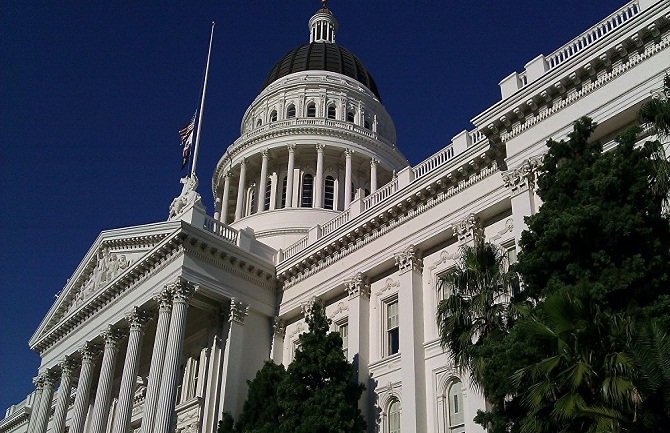 Senat o Protokolu do kraja sedmice