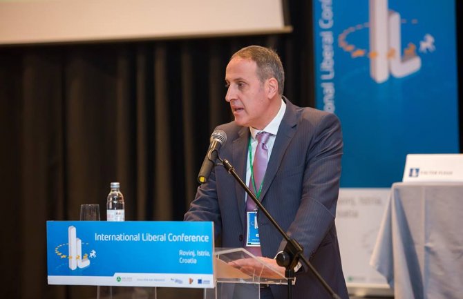 Popović na sastanku liberala u Sofiji, za drugačiju viziju regiona