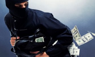 Pljačka kao u filmu, ukradeno 15 miliona dinara