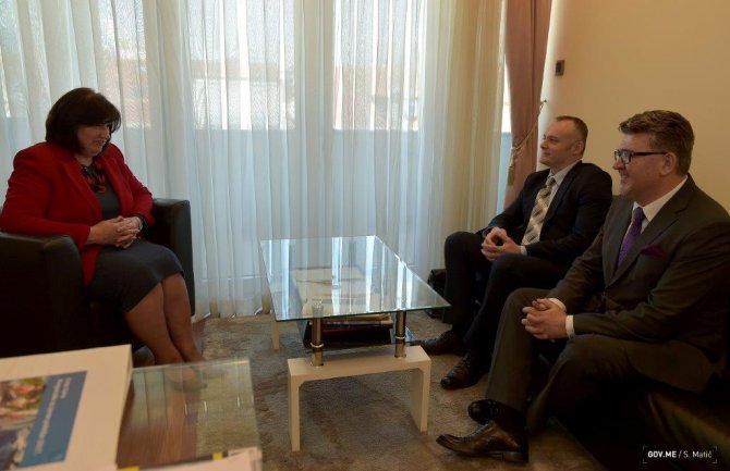 Hrvatska podržava evroatlanske integracije Crne Gore 