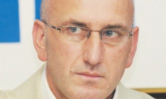 Bešović: Pens po ramenu tapkao podanike iz CG i regiona