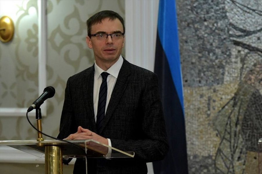 1683038710206633759281150766015057n