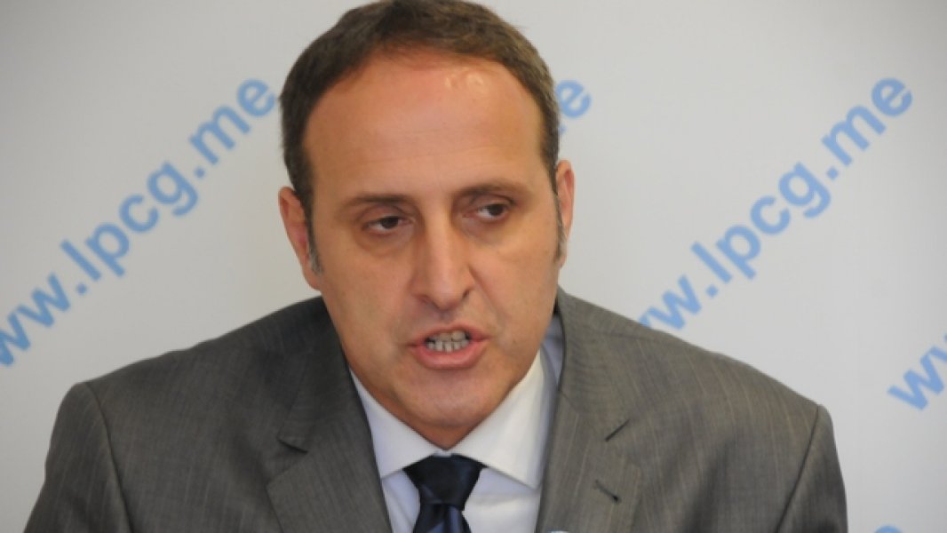 AndrujaPopovicliberalnapartija25072013MaraBabovic008