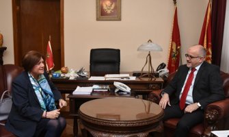 Nastavak saradnje Crne Gore i Francuske u svim oblastima