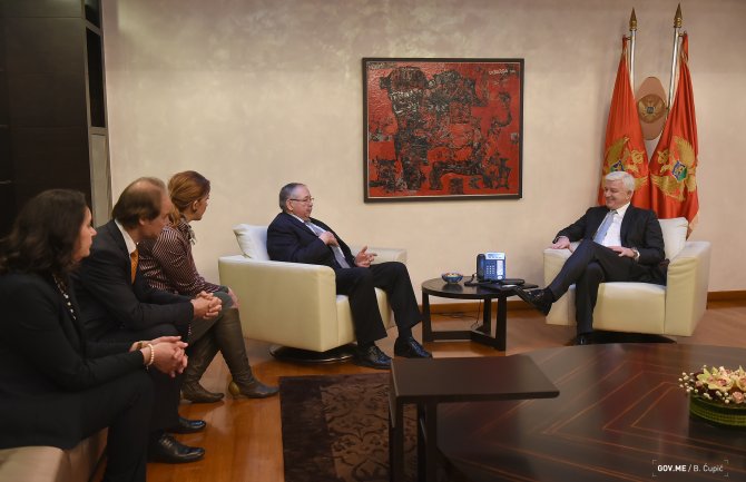 Brojne mogućnosti za učešće njemačkih privrednika u projektima u CG