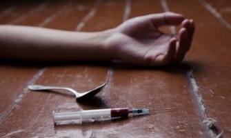 Novi Pazar: Uhapšeni dileri, prodali heroin djevojci koja je zbog predoziranja umrla