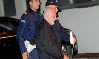 Na Šaranovića pucano iz dva različita oružja