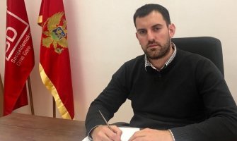 Šuster: URA je politička gromada koja ne može ni listu da sastavi