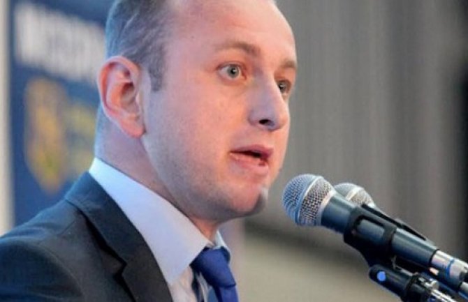 DNP: Katnić nema dokaze protiv Kneževića i Mandića