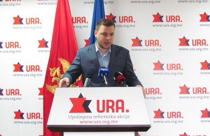 Rakčević: Stijepović stavlja pečat na pljačku Miomira Mugoše