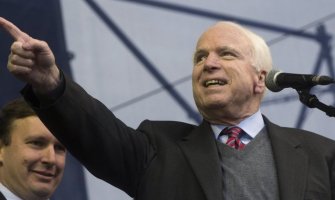 Američki senator Džon Mekejn sjutra u posjeti Crnoj Gori